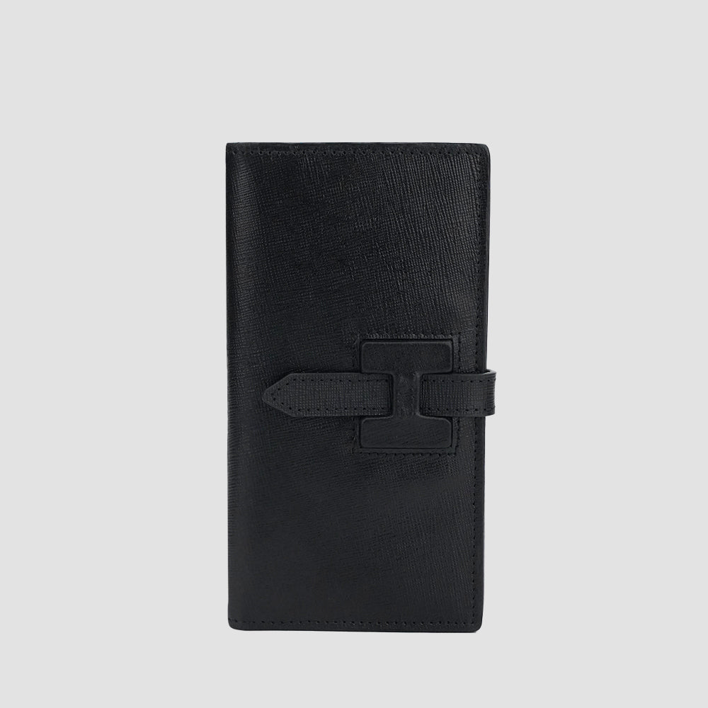 Top leather brand in Pakistan