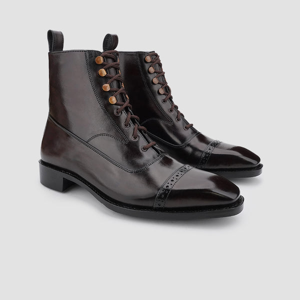 Top leather shoes brand in Pakistan