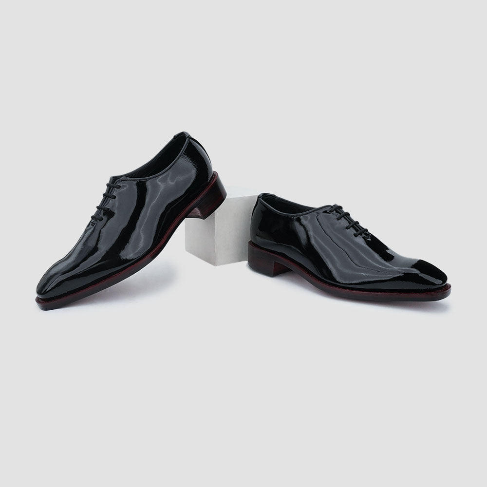 Best leather shoes brand in Pakistan