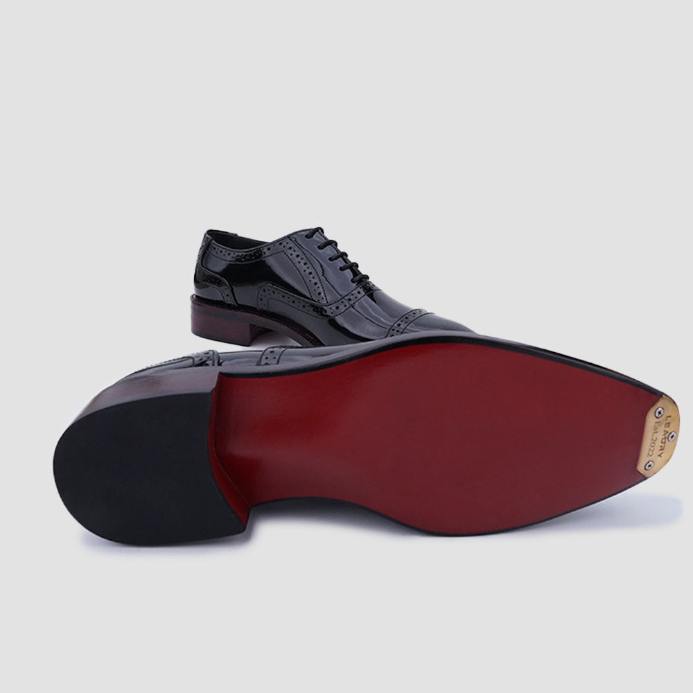 Top leather shoes brand in Pakistan