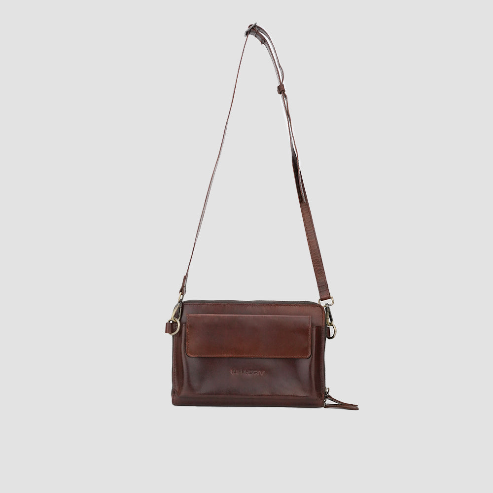 Affordable crossbody bags​ in leather 