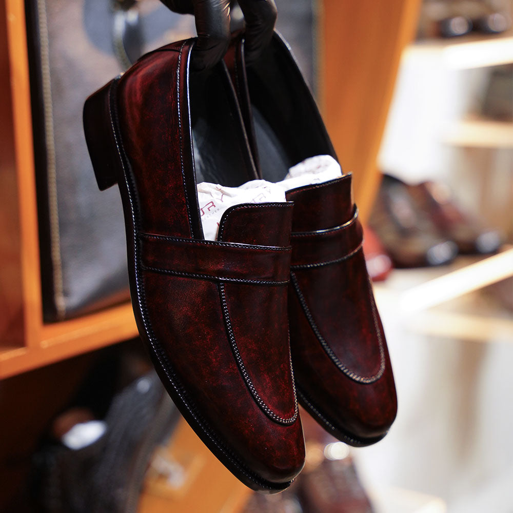 Best leather shoes brand in Pakistan