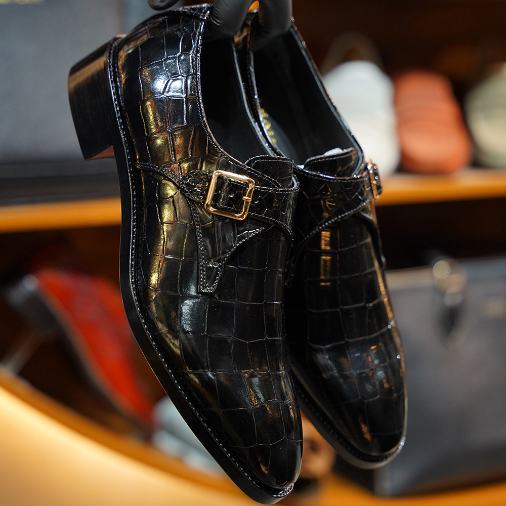 Best leather shoes brand in Pakistan