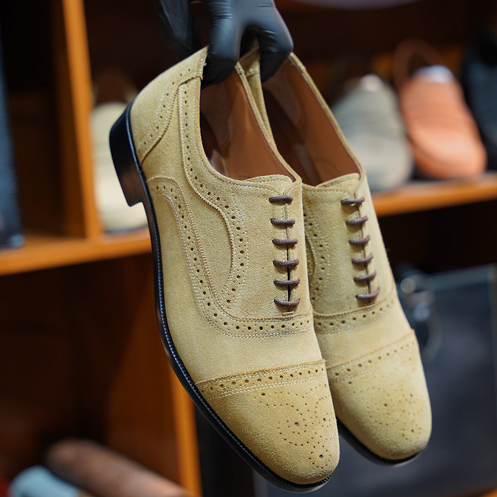 Top leather shoes brand in Pakistan