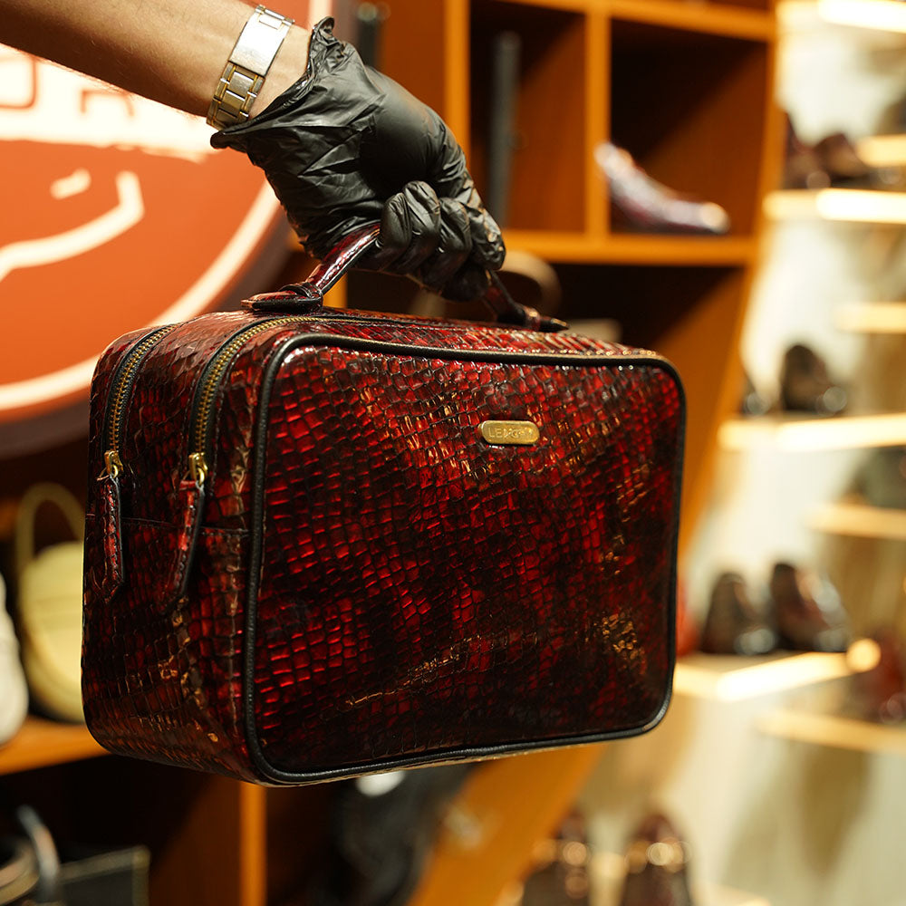 Top women bags in Pakistan