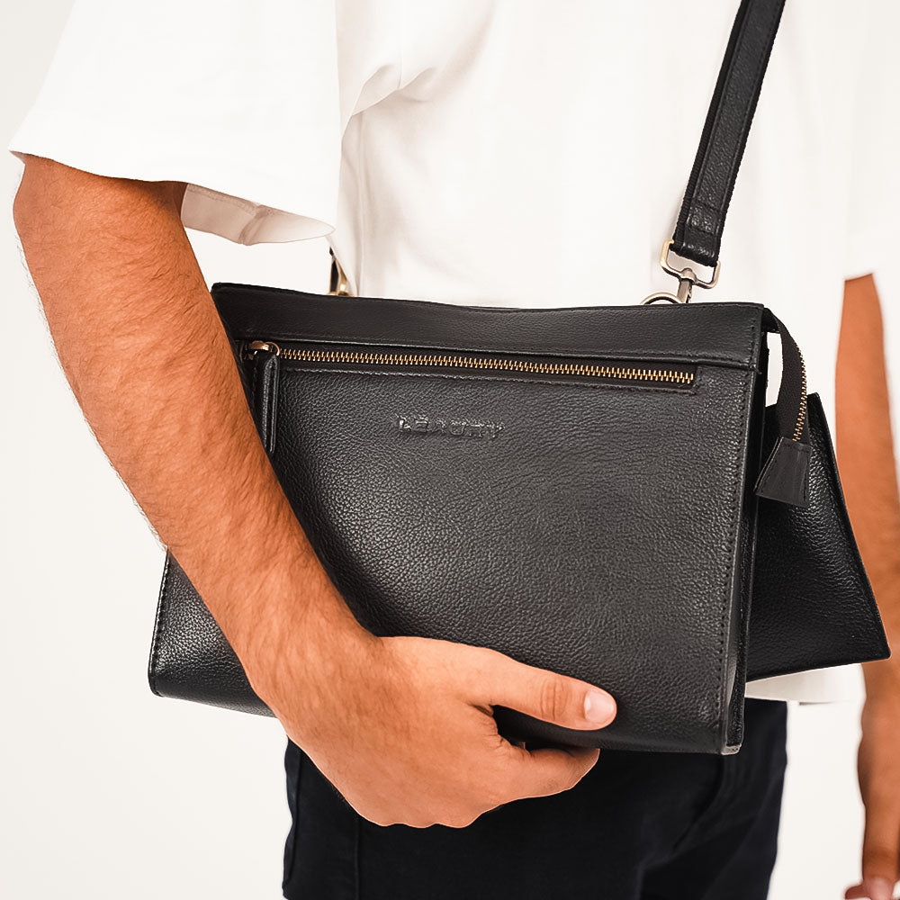 Crossbody leather bags